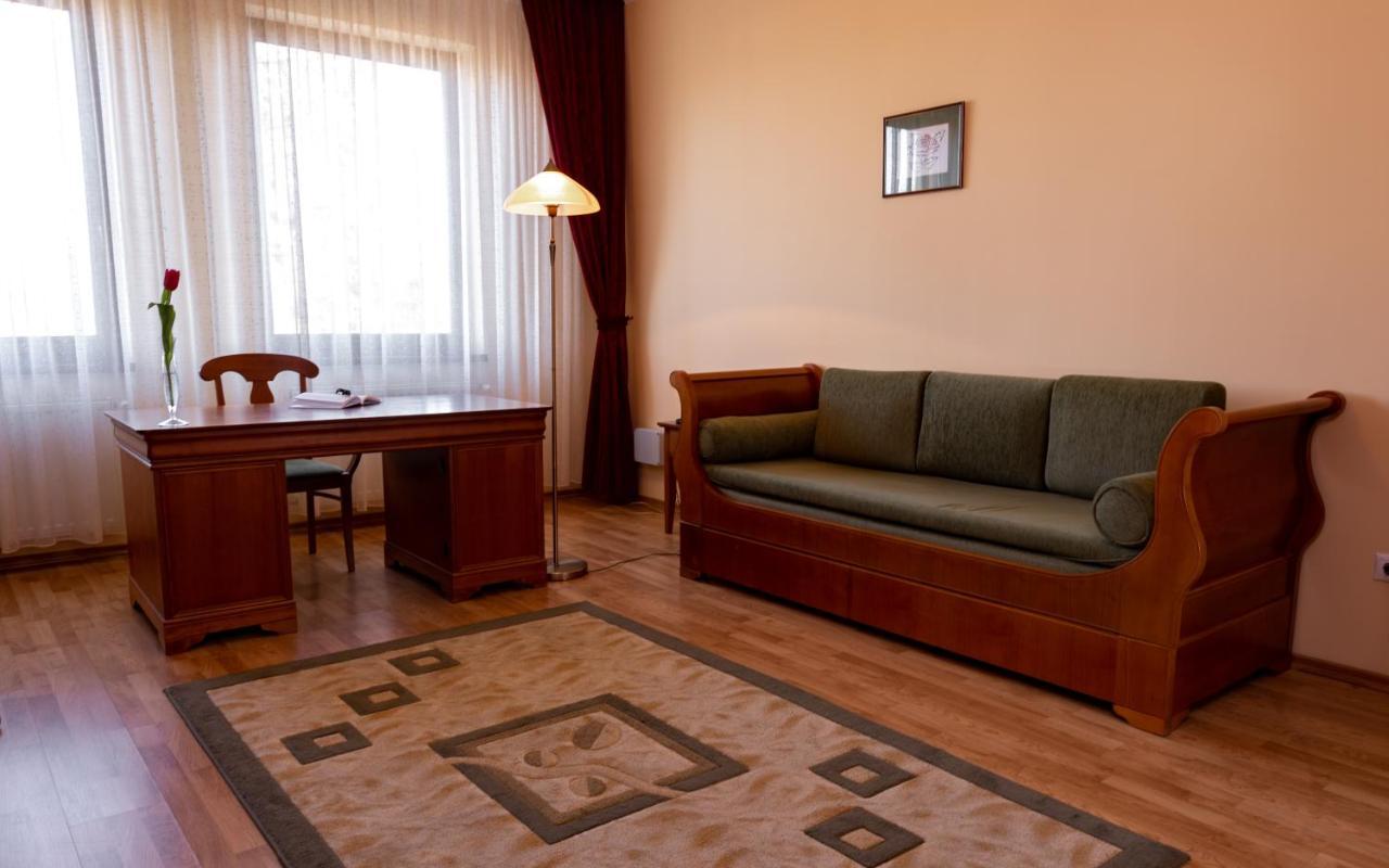 Septimia Resort - Spa Hotel Odorheiu Secuiesc Zewnętrze zdjęcie